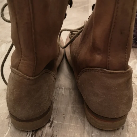 FREE PEOPLE Bohemian Laceup Ankle Boots Distressed Leather/Suede EU 38 US 7.5 - Picture 5 of 11
